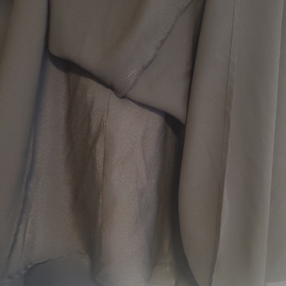 Forever 21 large black skirt - Picture 4 of 5